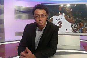 硬气！央视解说刘星宇当场嘲讽裁判：他得为日本想办法呀~